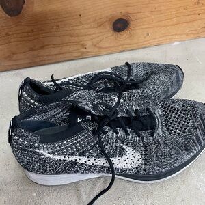 Nike Women's Black and White Knit Sneakers